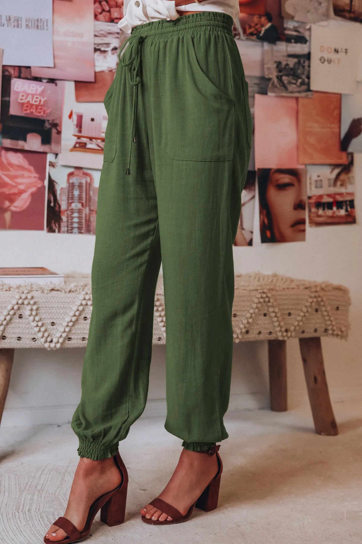 Solid Color Tie-waist Tapered Pants