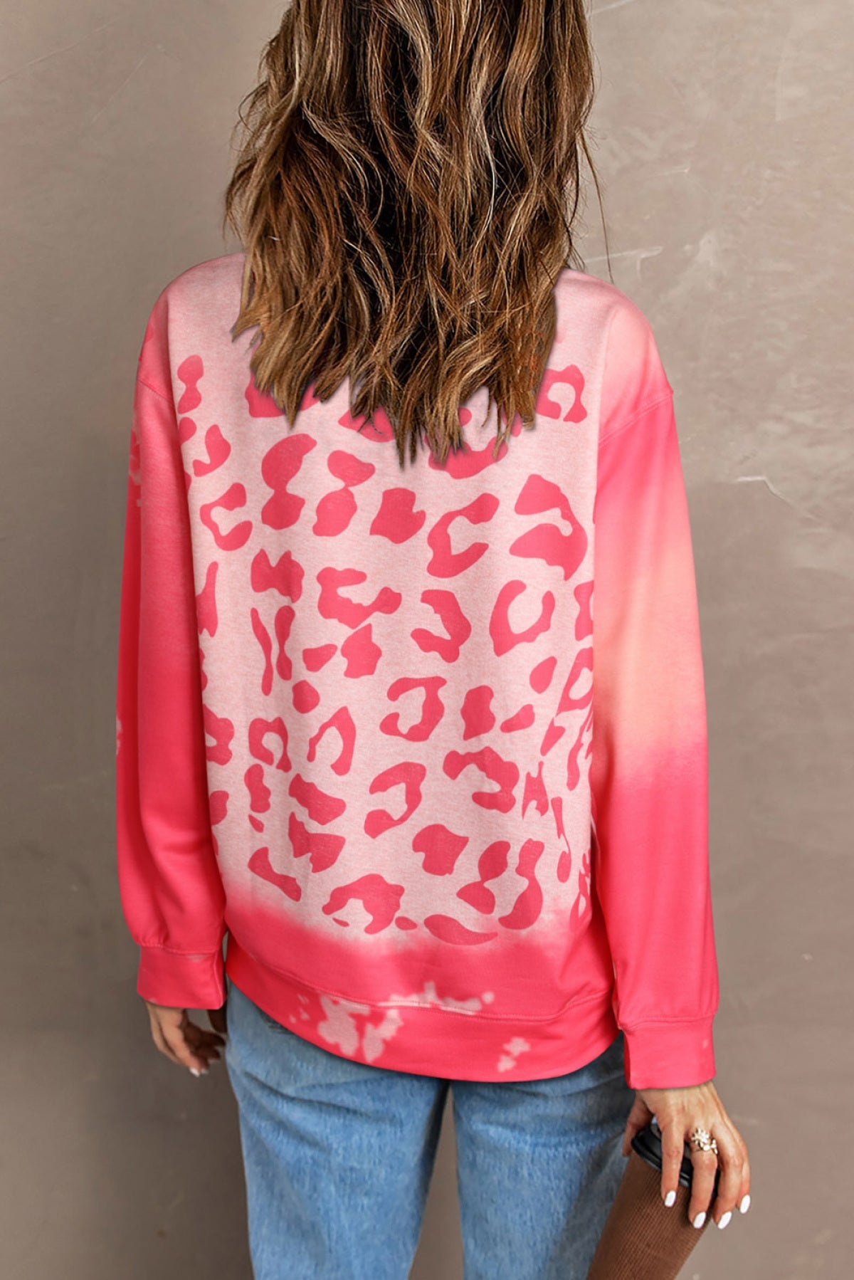 Pink Shining Leopard Lips Print Vintage Bleached Sweatshirt