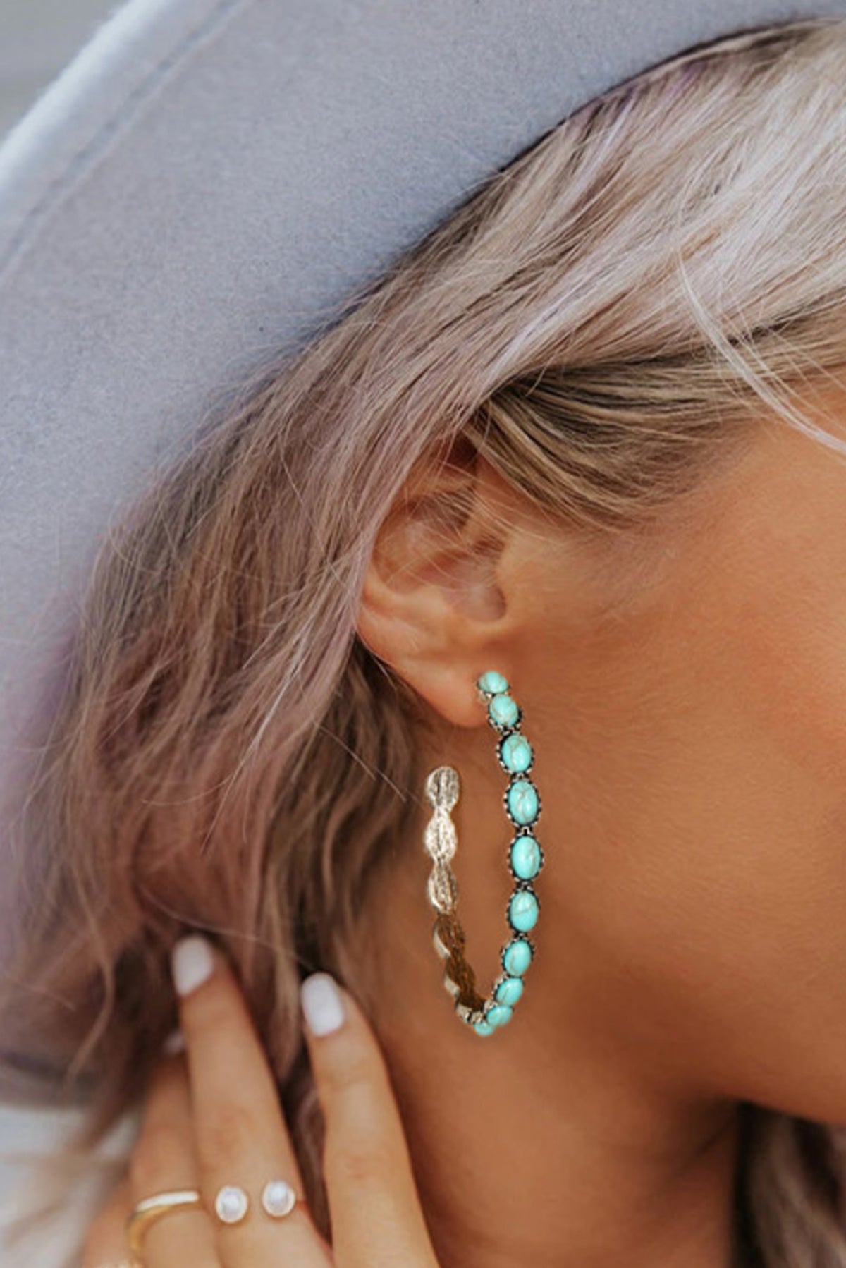 Retro Turquoise Circle C-Shaped Earrings