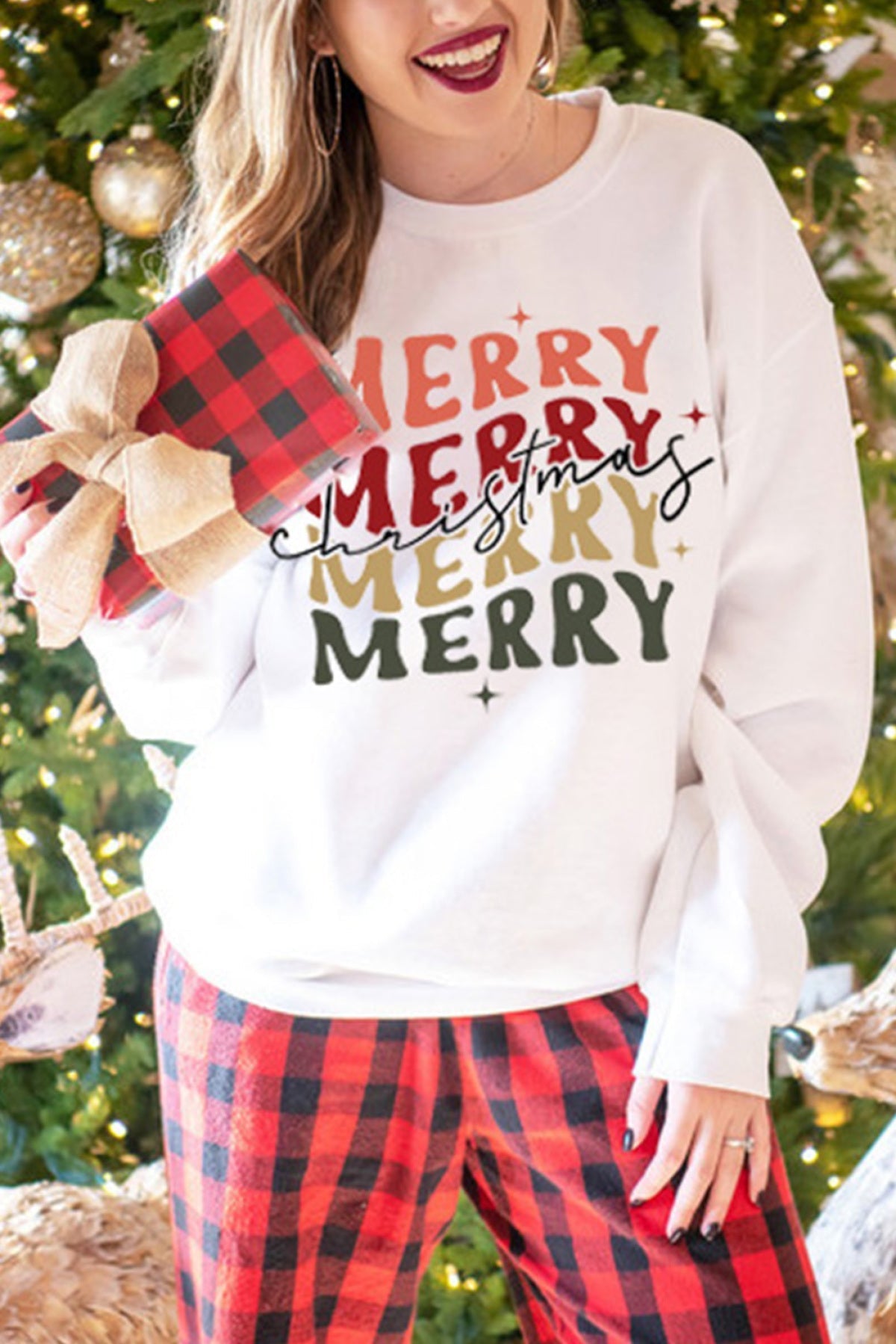 Beige MERRY Christmas Letter Graphic Print Pullover Sweatshirt