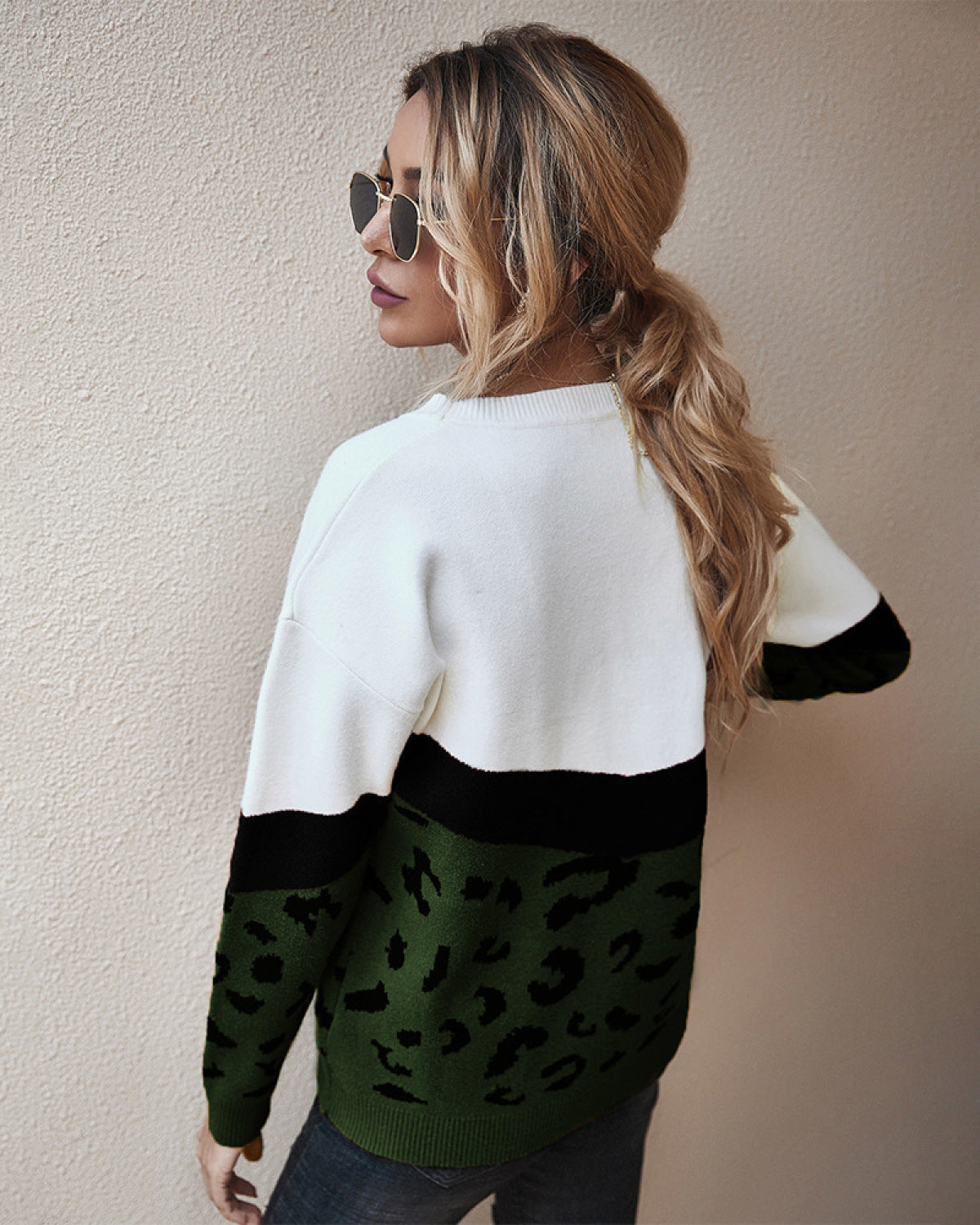 Leopard Round Neck Long Sleeve Sweater