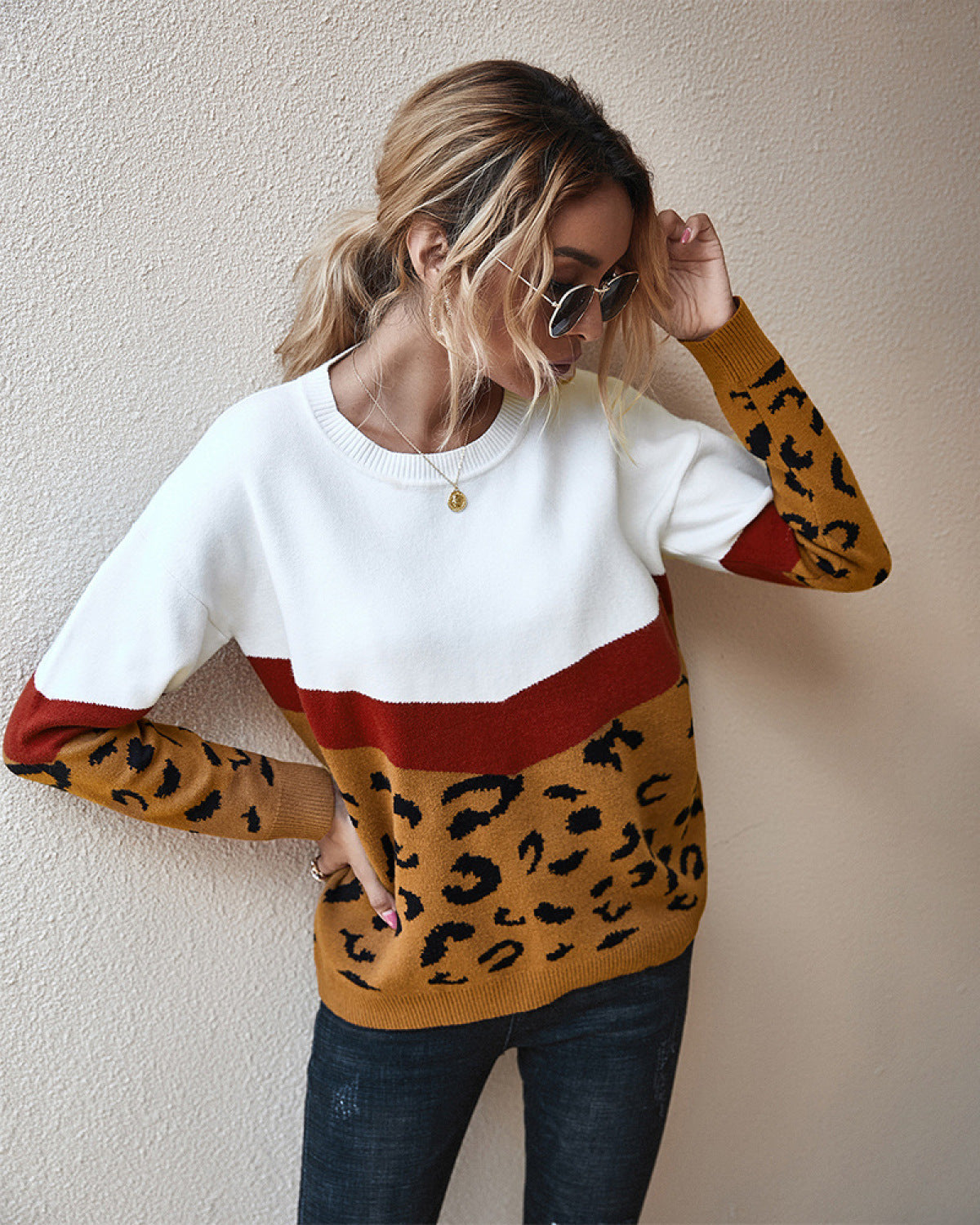 Leopard Round Neck Long Sleeve Sweater