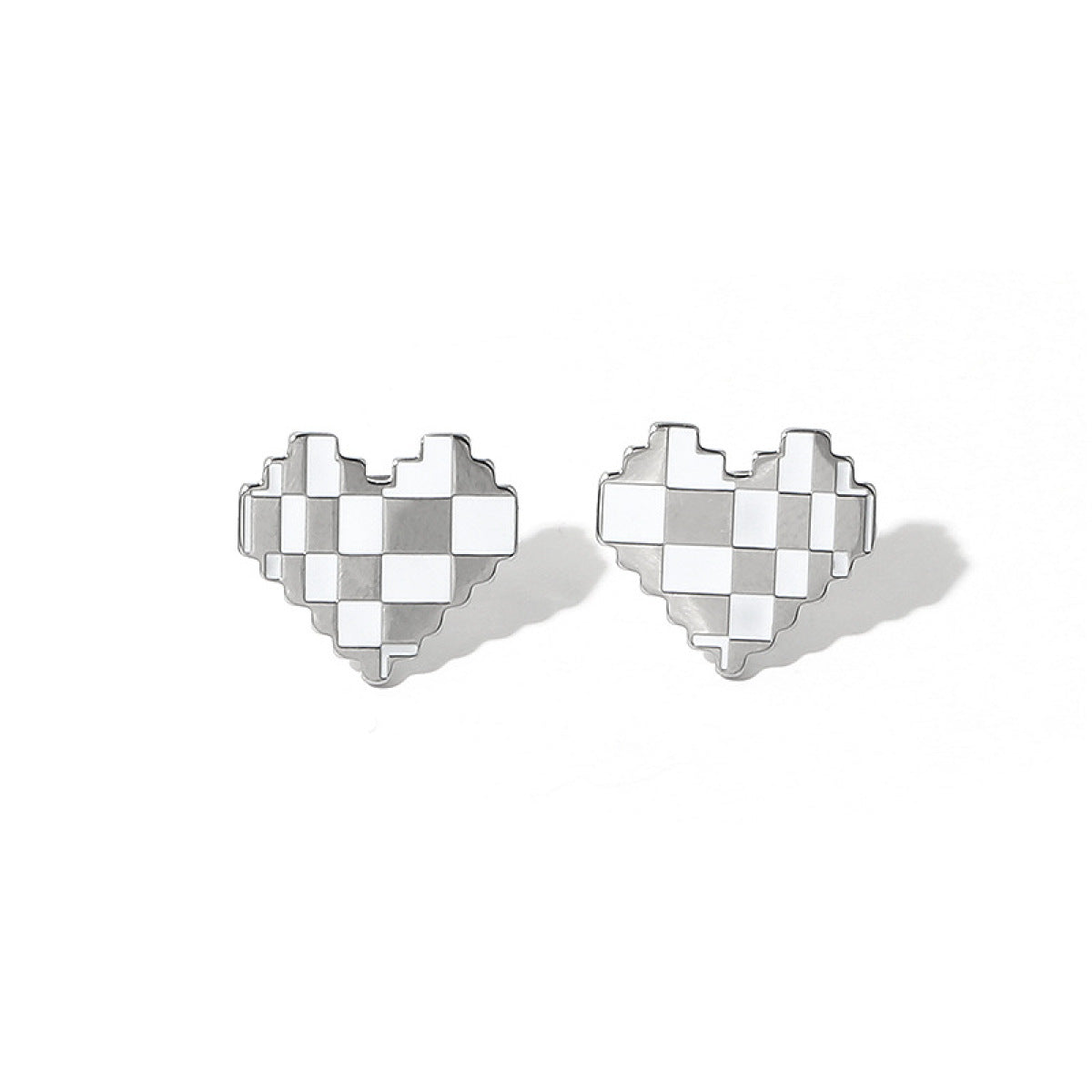 Heart-Shaped Enamel Checkerboard Design Earrings