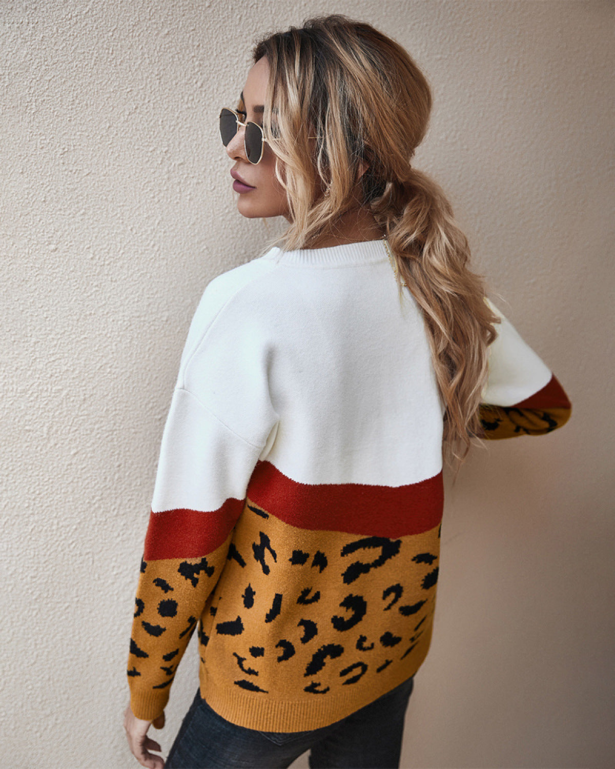 Leopard Round Neck Long Sleeve Sweater