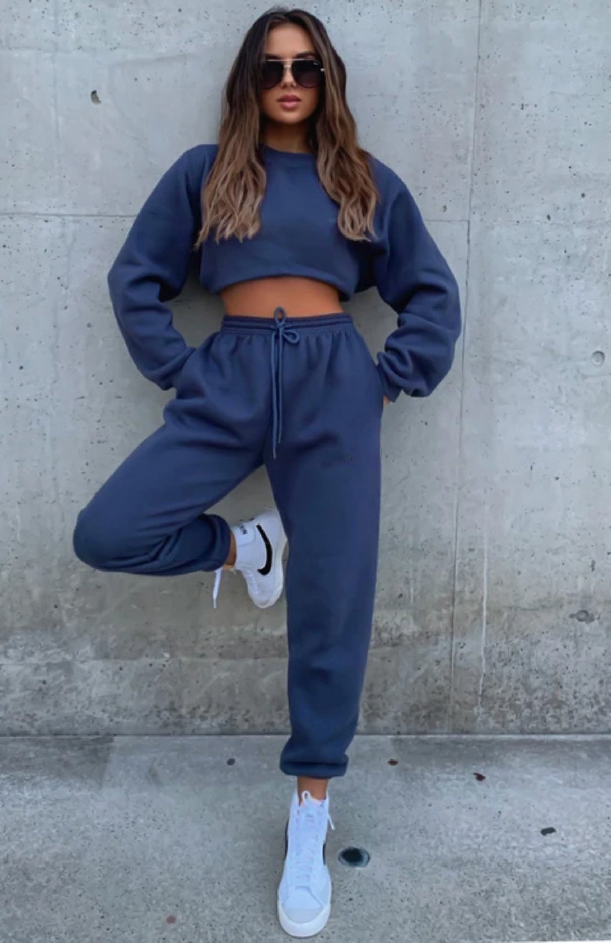 Solid Color Round Neck Long-Sleeved Sweatshirt & Sweatpants Set