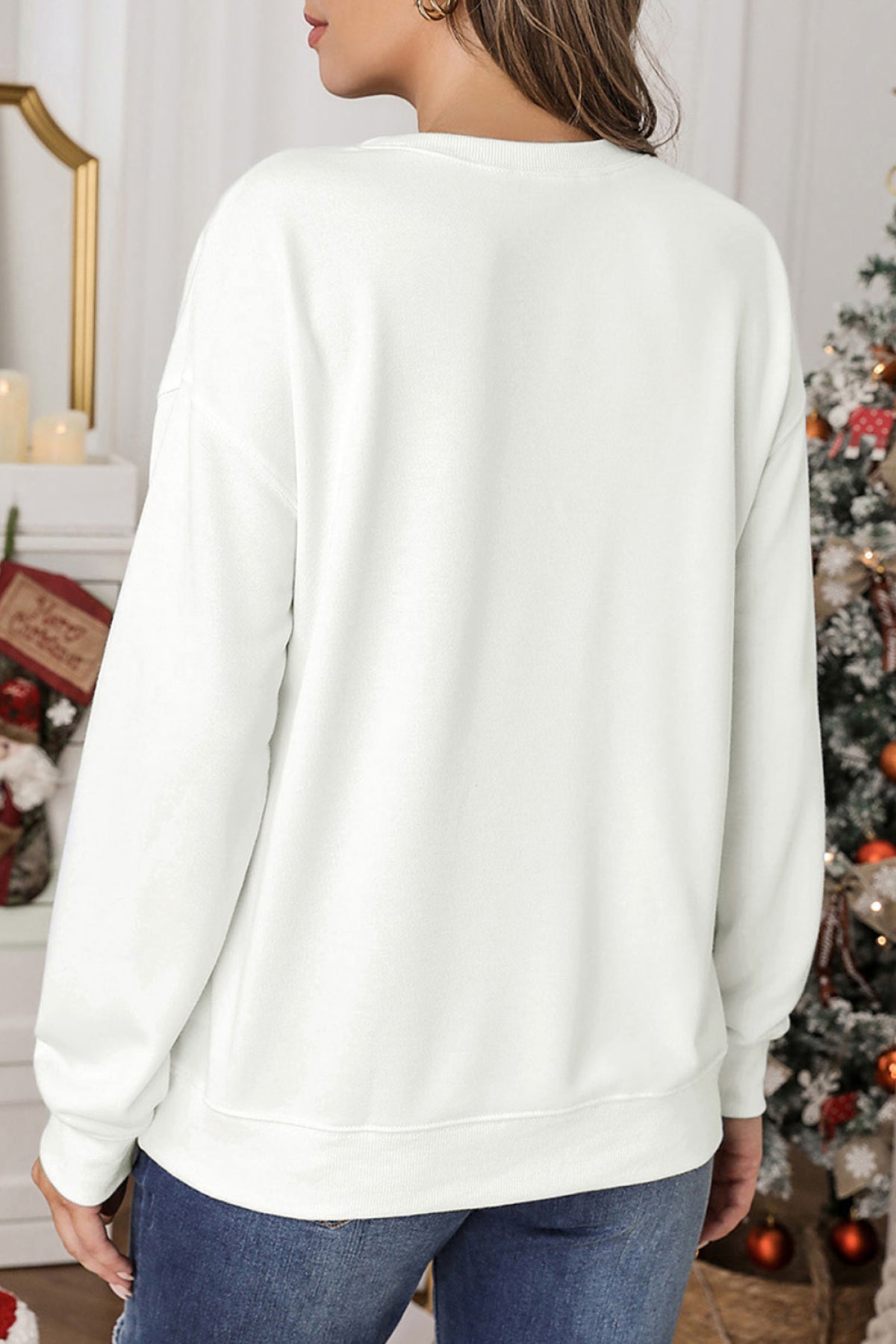 Beige MERRY Christmas Letter Graphic Print Pullover Sweatshirt