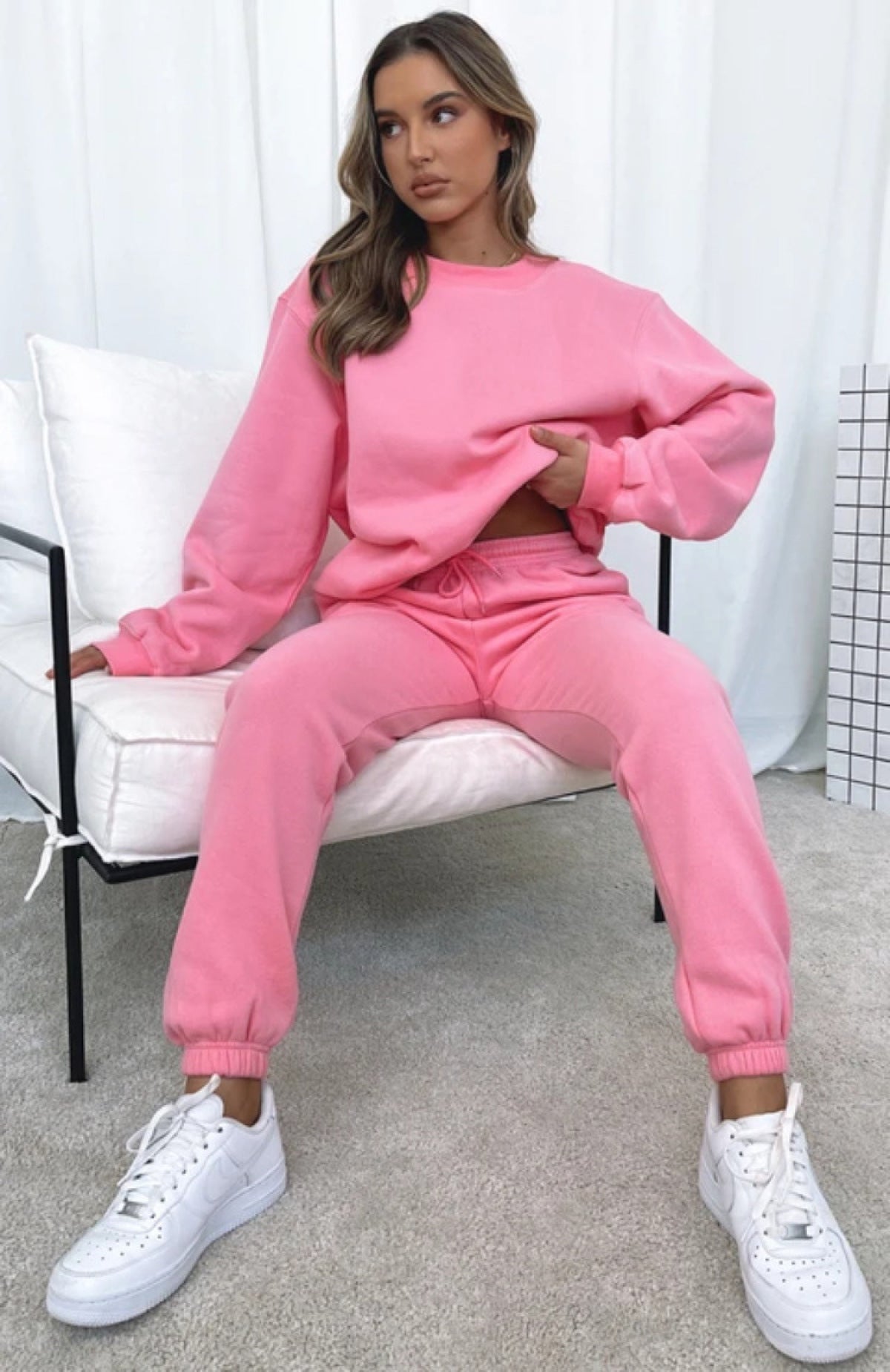 Solid Color Round Neck Long-Sleeved Sweatshirt & Sweatpants Set